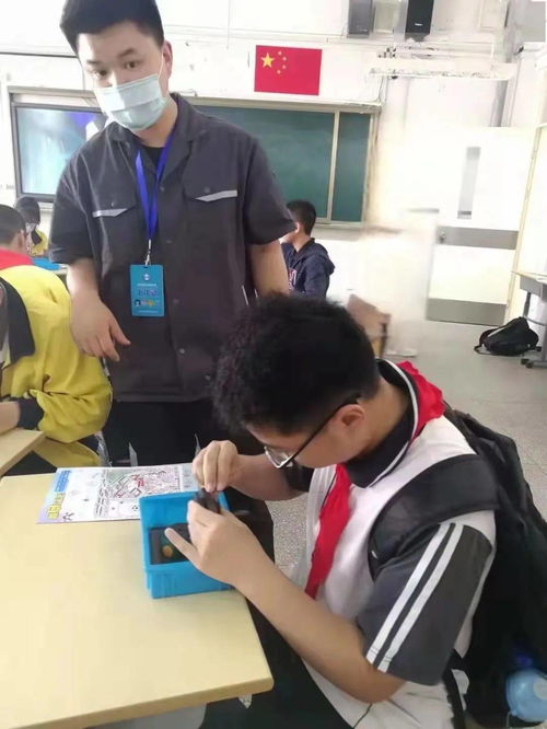 奉二 頭橋聯合中學組織八年級學生開展職業體驗活動